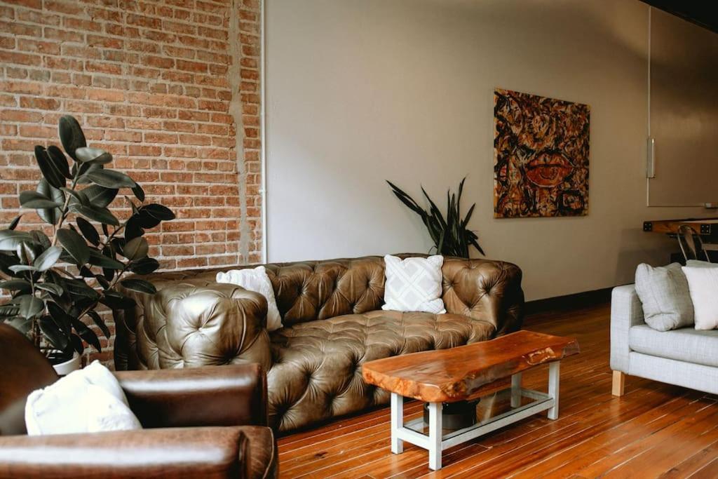 The 511. A Luxury Loft On State St. Apartment Bristol Exterior photo